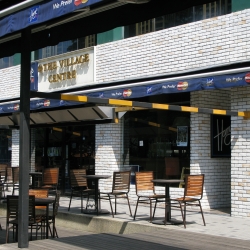 Old Used Bricks CSI-093 The Village Centre