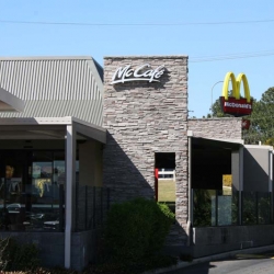 stacked-rock-wall-mcdonalds-jindalee
