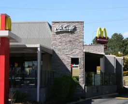 stacked-rock-wall-mcdonalds-jindalee