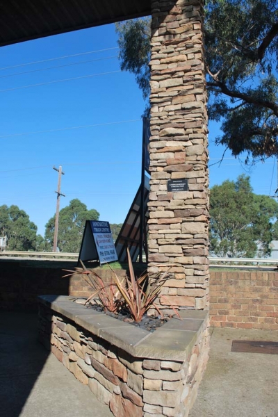 rock-wall-cladding-csi-048