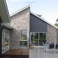 exterior-stone-feature-csi-086